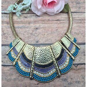 Universal Vault Gold Tone Mesh Chain Collar Necklace Hammered Beaded Crystal Bib